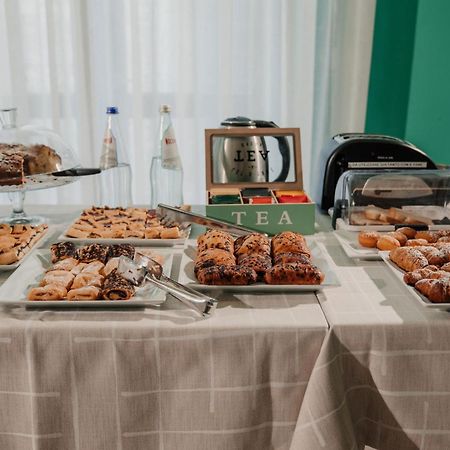 Gg8 Hotel & Suite Spa Gualdo Tadino Dış mekan fotoğraf