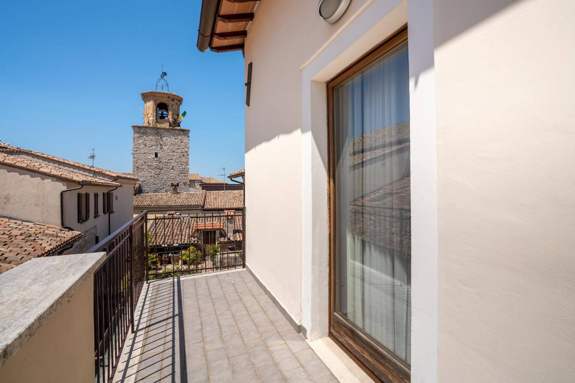 Gg8 Hotel & Suite Spa Gualdo Tadino Dış mekan fotoğraf