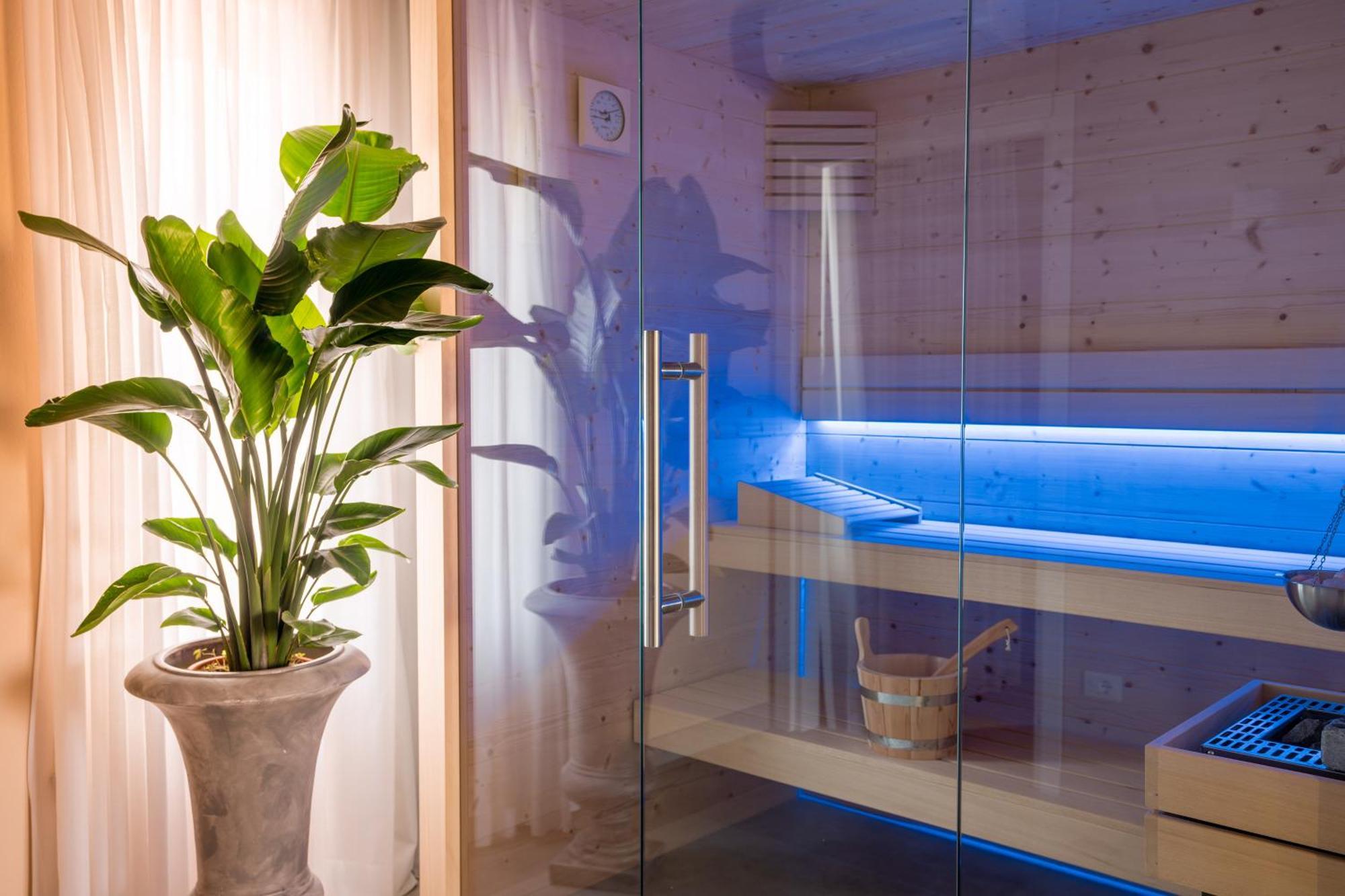 Gg8 Hotel & Suite Spa Gualdo Tadino Dış mekan fotoğraf