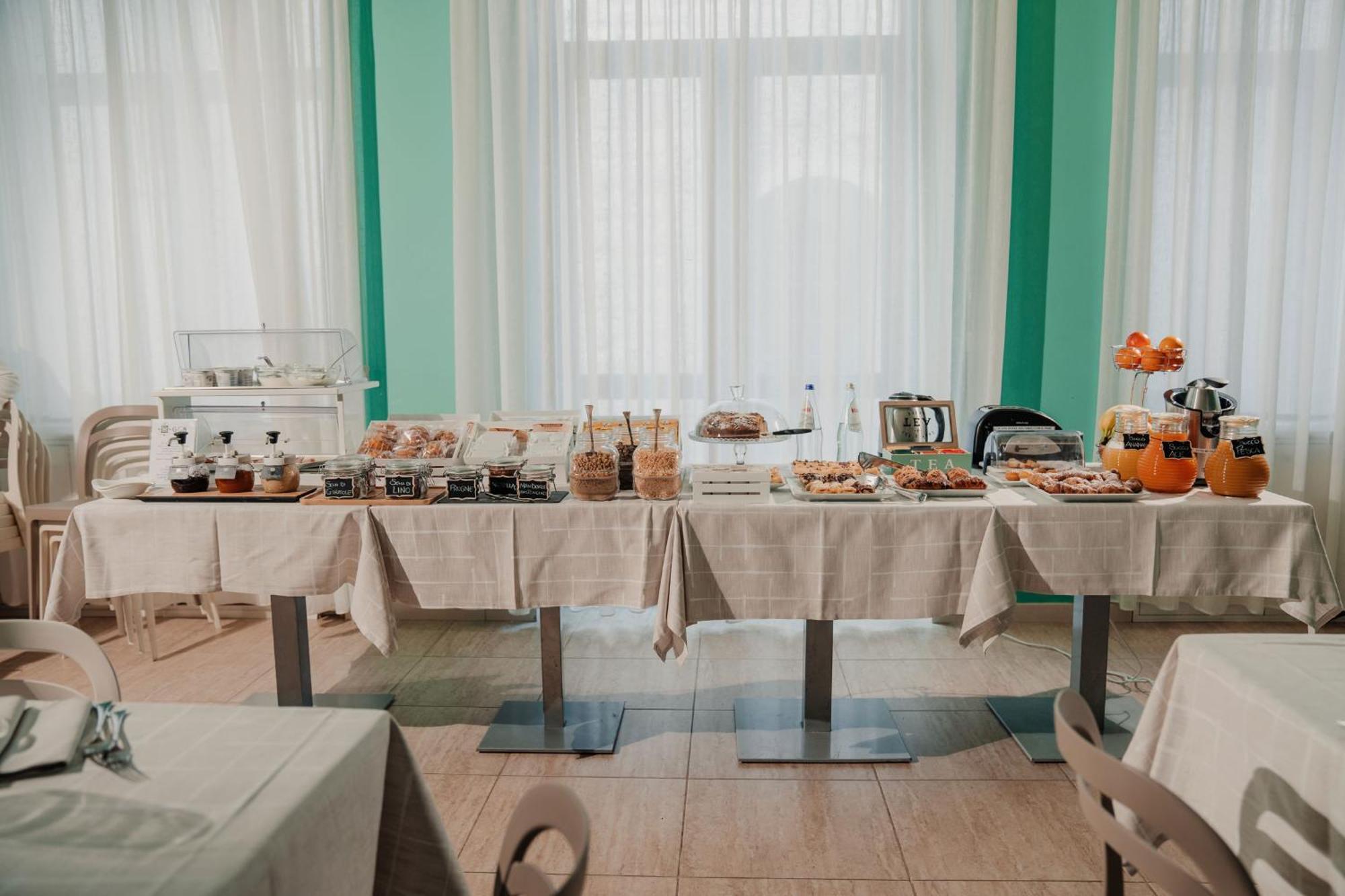 Gg8 Hotel & Suite Spa Gualdo Tadino Dış mekan fotoğraf
